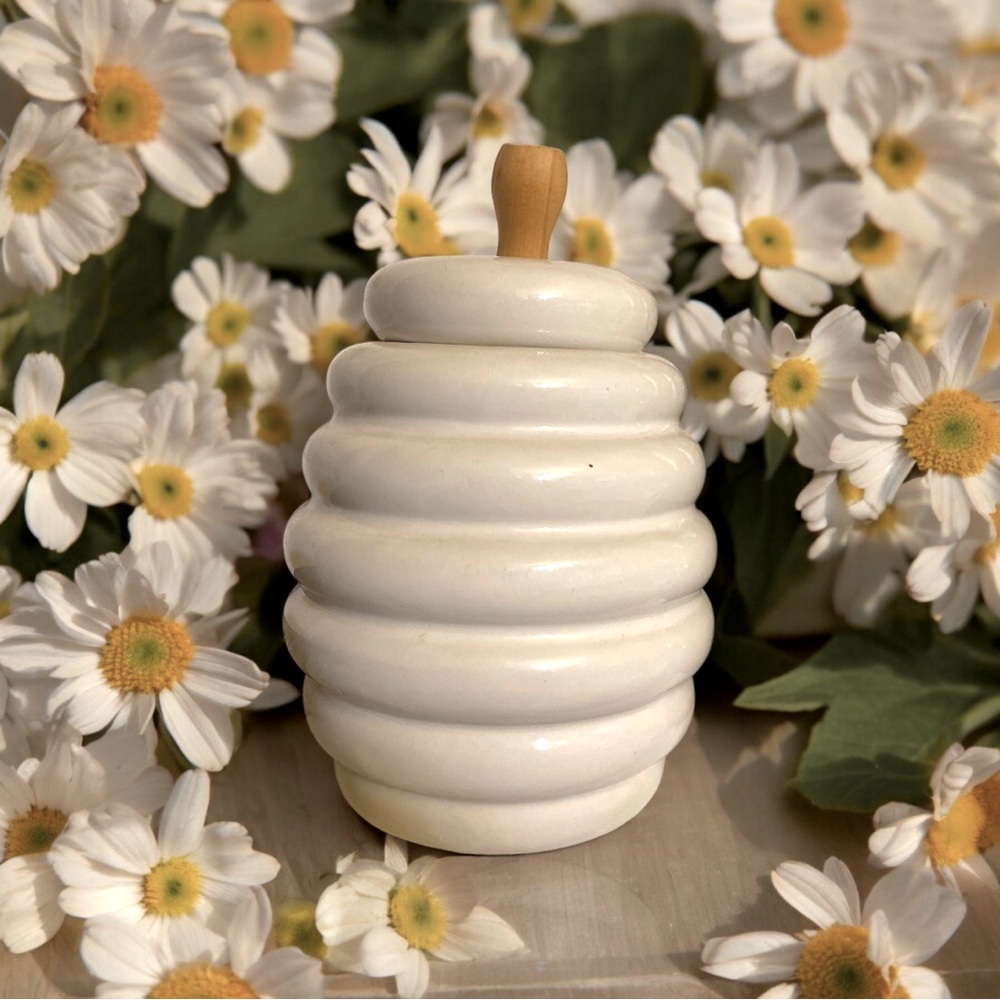 Vintage Bee Hive White Honey Pot Jam Jar White Ceramic With Honey Drip Stick